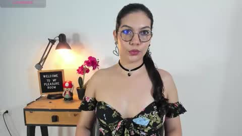 Natty Trainor online show from 02-12-26, 10:05