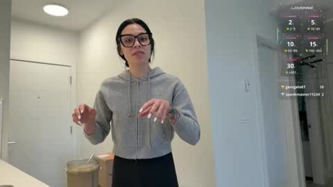 NATTY FIERROS online show from 02-23-26, 09:45