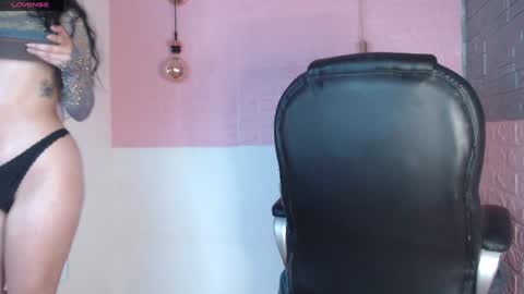 Snapshot of natuxxa chatting on 01-21-25, 07:58 natuxxa online show from 01-21-25, 07:58