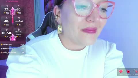 Snapshot of naty__mature_ chatting on 01-17-25, 04:17 Nataly online show from 01-17-25, 04:17