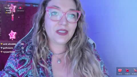 Snapshot of naty__mature_ chatting on 01-19-25, 12:06 Nataly online show from 01-19-25, 12:06