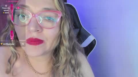 Snapshot of naty__mature_ chatting on 01-20-25, 02:32 Nataly online show from 01-20-25, 02:32