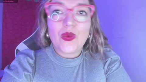 Snapshot of naty__mature_ chatting on 01-25-25, 03:19 Nataly online show from 01-25-25, 03:19