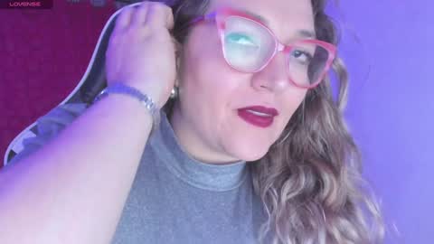 Snapshot of naty__mature_ chatting on 01-25-25, 07:28 Nataly online show from 01-25-25, 07:28