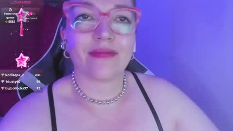 Snapshot of naty__mature_ chatting on 02-11-25, 05:05 Nataly online show from 02-11-25, 05:05