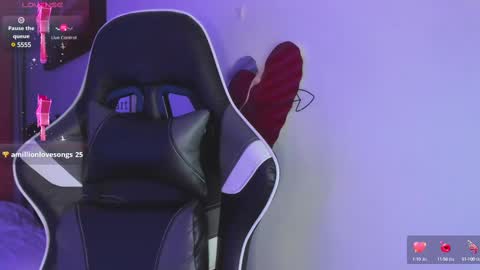 Snapshot of naty__mature_ chatting on 03-09-25, 03:11 Nataly online show from 03-09-25, 03:11