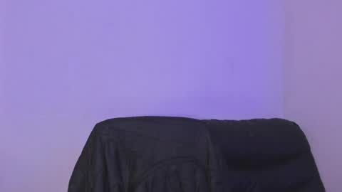 Snapshot of naty__mature_ chatting on 10-24-25, 04:09 Nataly online show from 10-24-25, 04:09