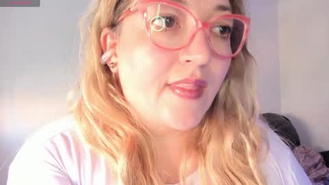 Nataly online show from 04-19-26, 05:01