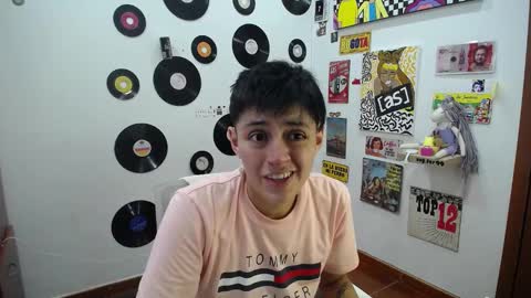 Snapshot of naty_lux19 chatting on 03-04-25, 10:27 Fernanda online show from 03-04-25, 10:27