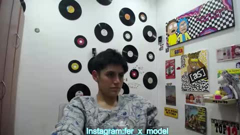 Snapshot of naty_lux19 chatting on 03-11-25, 12:22 Fernanda online show from 03-11-25, 12:22