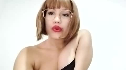 Naty online show from 11-23-25, 05:35