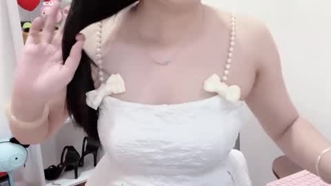 Kiki online show from 04-25-26, 02:25