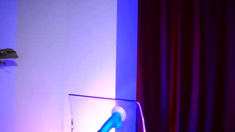 Snapshot of natydesiree chatting on 12-24-24, 09:44 Naty online show from 12-24-24, 09:44