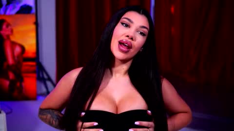 Snapshot of natydesiree chatting on 11-26-25, 10:16 Naty online show from 11-26-25, 10:16