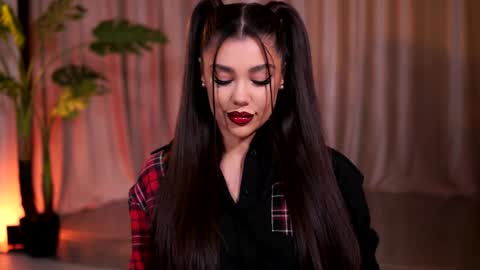 Naty online show from 04-25-26, 07:11