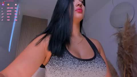 Snapshot of natyferrer chatting on 09-29-25, 10:53 Naty Ferrer online show from 09-29-25, 10:53