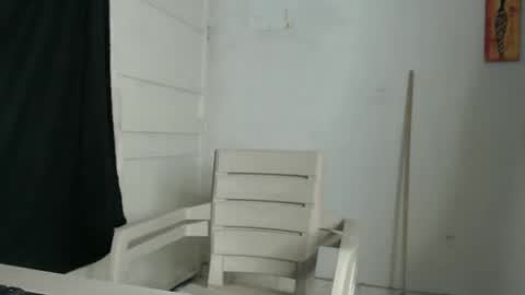 Snapshot of natzumi_mcqueen chatting on 01-31-25, 12:29 Stella Mcqueen online show from 01-31-25, 12:29