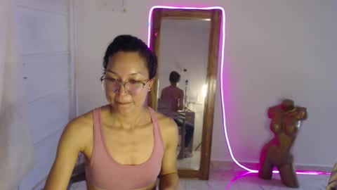 Snapshot of natzumi_mcqueen chatting on 03-03-26, 12:44 Stella Mcqueen online show from 03-03-26, 12:44