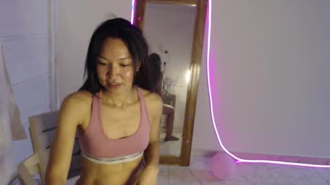 Snapshot of natzumi_mcqueen chatting on 03-10-26, 01:05 Stella Mcqueen online show from 03-10-26, 01:05