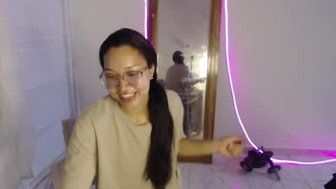 Snapshot of natzumi_mcqueen chatting on 03-16-26, 12:31 Stella Mcqueen online show from 03-16-26, 12:31
