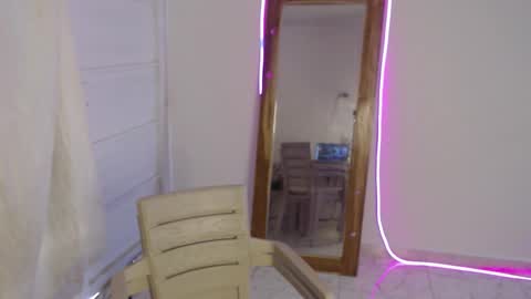 Snapshot of natzumi_mcqueen chatting on 03-25-26, 04:24 Stella Mcqueen online show from 03-25-26, 04:24