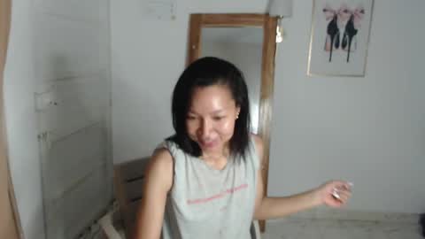 Snapshot of natzumi_mcqueen chatting on 04-27-26, 09:51 Stella Mcqueen online show from 04-27-26, 09:51