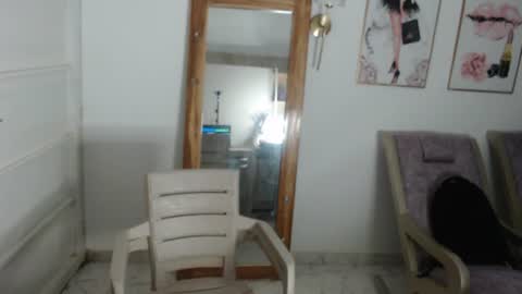 Snapshot of natzumi_mcqueen chatting on 07-23-26, 10:24 Stella Mcqueen online show from 07-23-26, 10:24