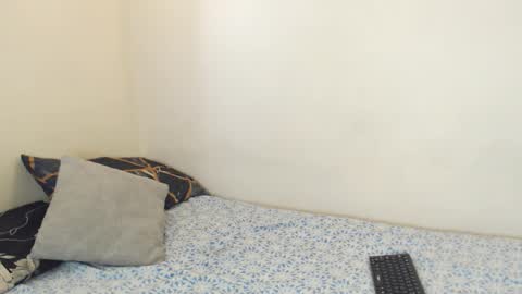 Eimy online show from 11-09-25, 09:13