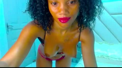 Snapshot of naughty253 chatting on 07-21-26, 12:13 naughtyxoxo online show from 07-21-26, 12:13