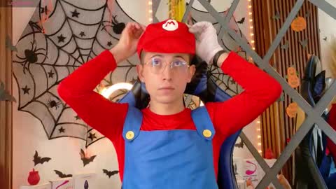 Christopher  Chris online show from 10-25-25, 12:56