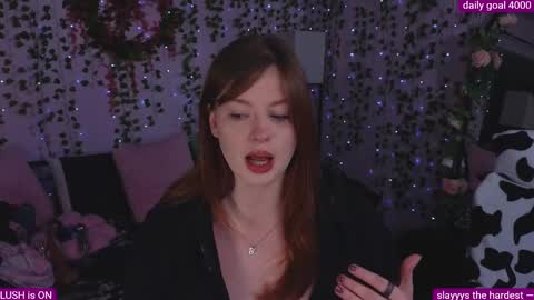 Snapshot of naughty_bella99 chatting on 11-22-25, 12:53 bella online show from 11-22-25, 12:53