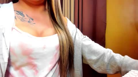 naughty_belle1 online show from 03-19-26, 08:51