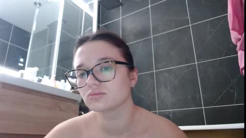 Snapshot of naughty_christie chatting on 01-10-25, 02:57 Chris Carrie online show from 01-10-25, 02:57