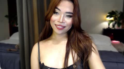 Queen Jess online show from 11-19-25, 04:40