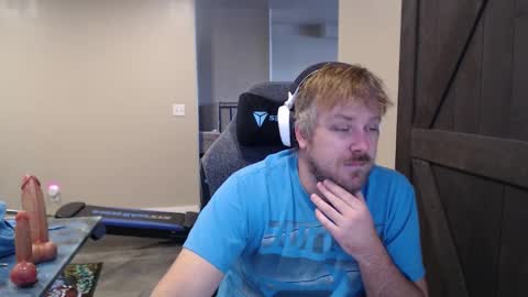 Naughty kinky1 online show from 03-17-26, 04:32