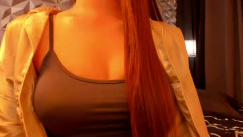 LEXY online show from 04-17-26, 05:49