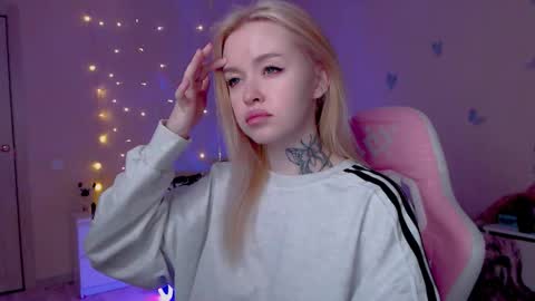 Mable online show from 04-03-26, 01:14