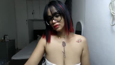 Maria online show from 04-22-26, 10:06