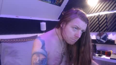 Freyja and Baldur online show from 01-23-25, 06:17
