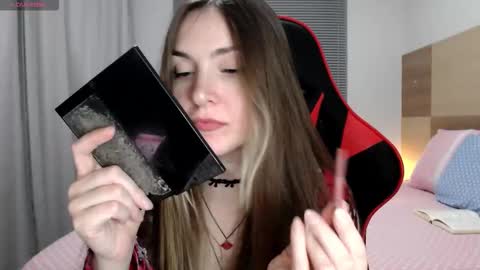 Ann online show from 12-19-25, 03:24