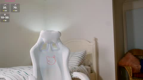 Snapshot of naughty_tilly chatting on 12-12-24, 01:21 Tilly Mae online show from 12-12-24, 01:21