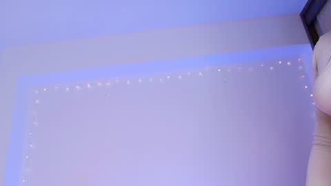 Snapshot of naughtybunnyy_1 chatting on 07-18-26, 12:48 online show from 07-18-26, 12:48