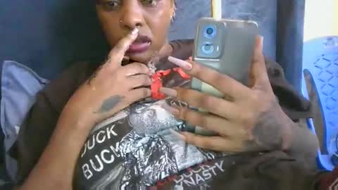 Snapshot of naughtycool166 chatting on 10-09-25, 01:42 naughtycool166 online show from 10-09-25, 01:42