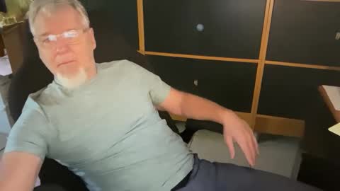 naughtydaddyla online show from 11-08-25, 05:56