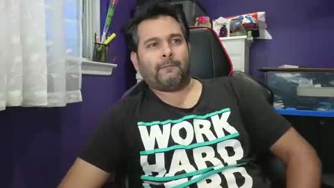 Snapshot of naughtydesicock chatting on 12-29-24, 09:41 sakhtlaundaz online show from 12-29-24, 09:41