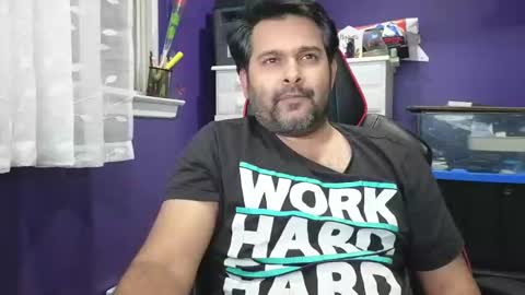 Snapshot of naughtydesicock chatting on 01-02-25, 01:17 sakhtlaundaz online show from 01-02-25, 01:17