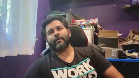 Snapshot of naughtydesicock chatting on 09-11-25, 08:42 sakhtlaundaz online show from 09-11-25, 08:42