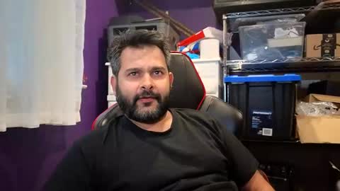 Snapshot of naughtydesicock chatting on 10-30-25, 09:04 sakhtlaundaz online show from 10-30-25, 09:04