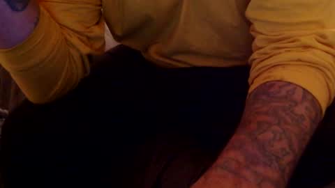 Snapshot of naughtyfucker4u269 chatting on 01-12-25, 03:25 INDY online show from 01-12-25, 03:25