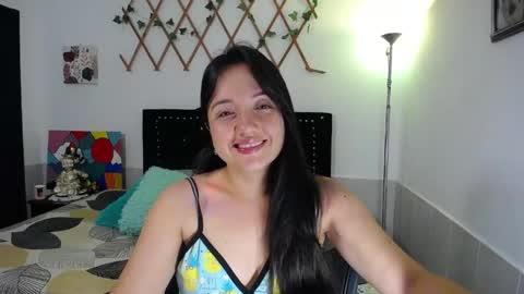 Valeria  online show from 04-21-26, 08:20